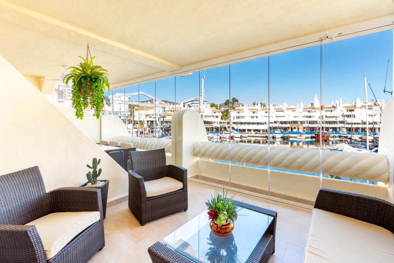 Wintowinrentals Apartamento De Lujo En Medio De Puerto Marina. بينالماذينا المظهر الخارجي الصورة